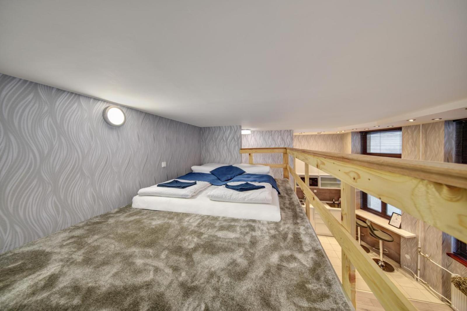 Fashion Street Loft Apartment Budapest Bagian luar foto
